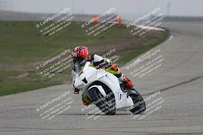 media/Nov-30-2025-TrackDaz (Sun) [[d8b22663df]]/C Group/Session 4 (Outside Grapevine)/